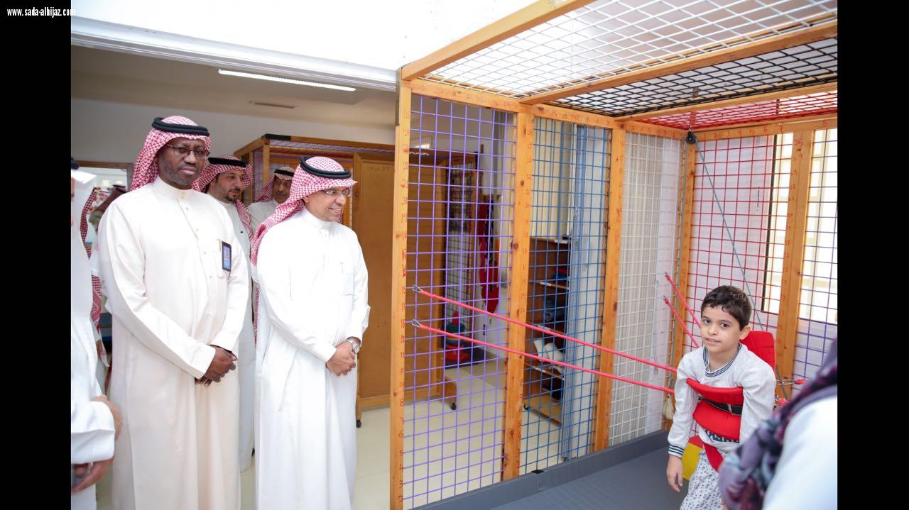 مطار الملك عبد العزيز يبحث خدمة الوصول الشامل مع مركز الملك عبد الله لرعاية الأطفال المعوقيين