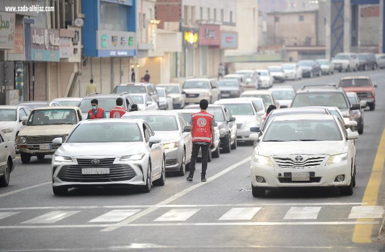 هلال الباحة ينفذ فعاليات افطار صائم بمشاركة ٣٢ متطوعا. 