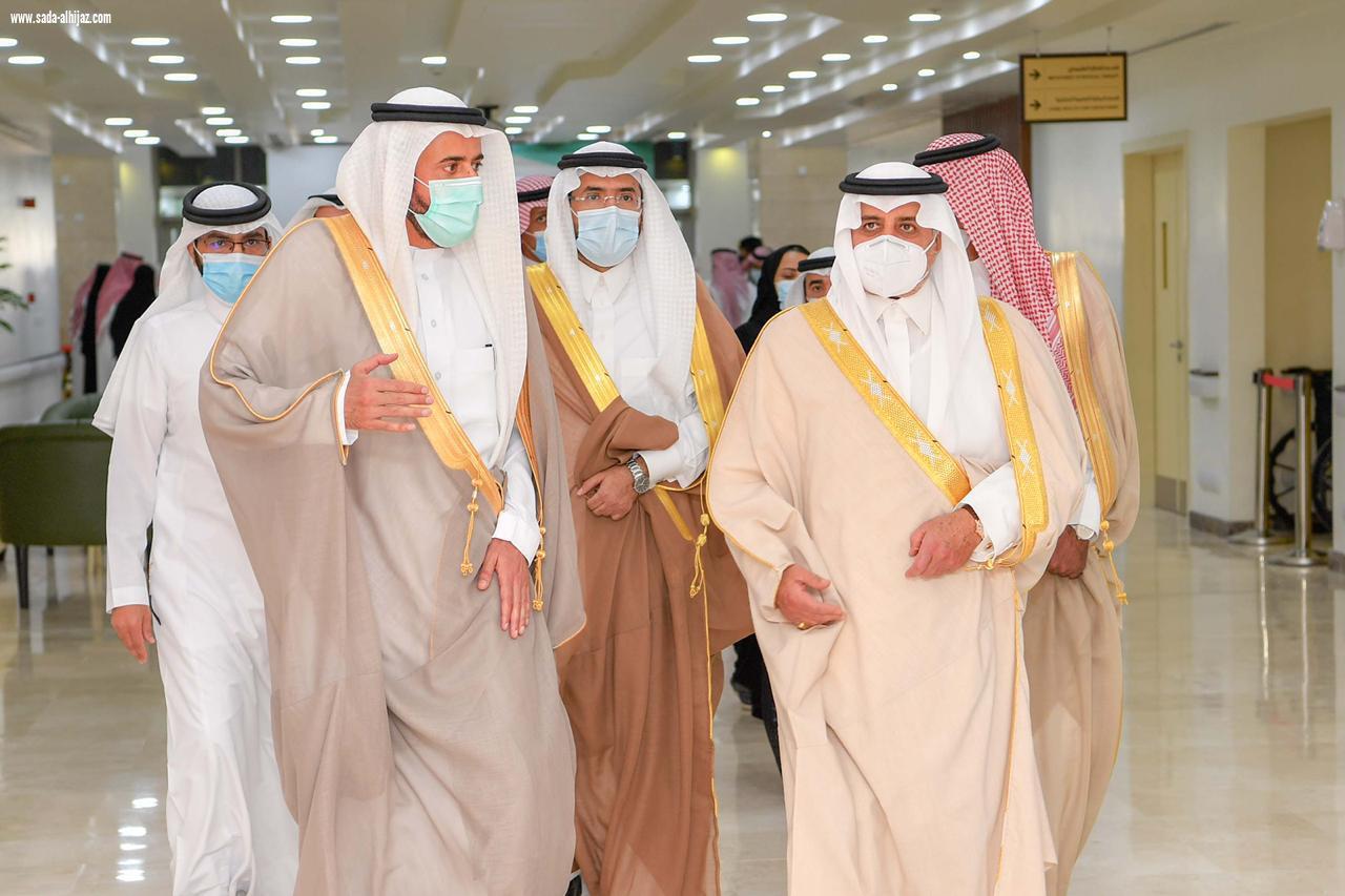 أمير منطقة تبوك يدشن مستشفى الولادة والاطفال الجديد بالمنطقة