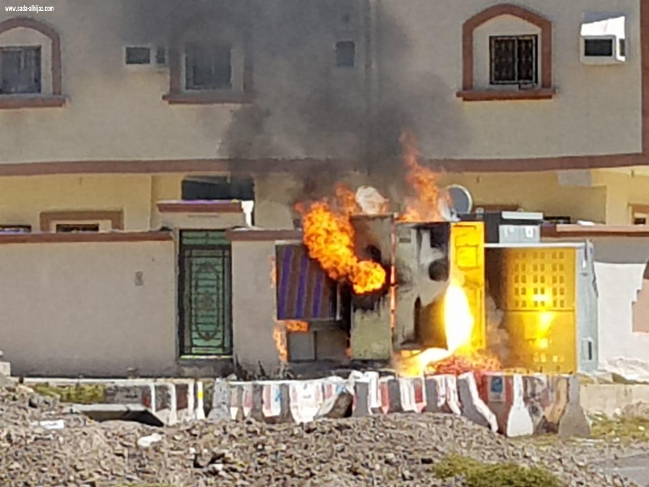 نشوب حريق  بمحول كهربائي بحي البيداء بالمدينة المنورة