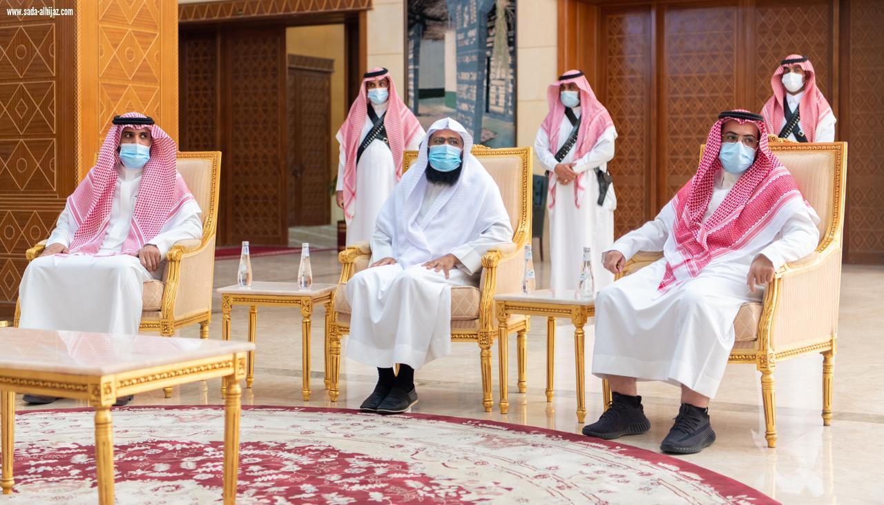 سمو أمير منطقة الباحة يطلق حملة الرئاسة العامة لهيئة الأمر بالمعروف والنهي عن المنكر  ربِّ اجعل هذا البلد آمناً