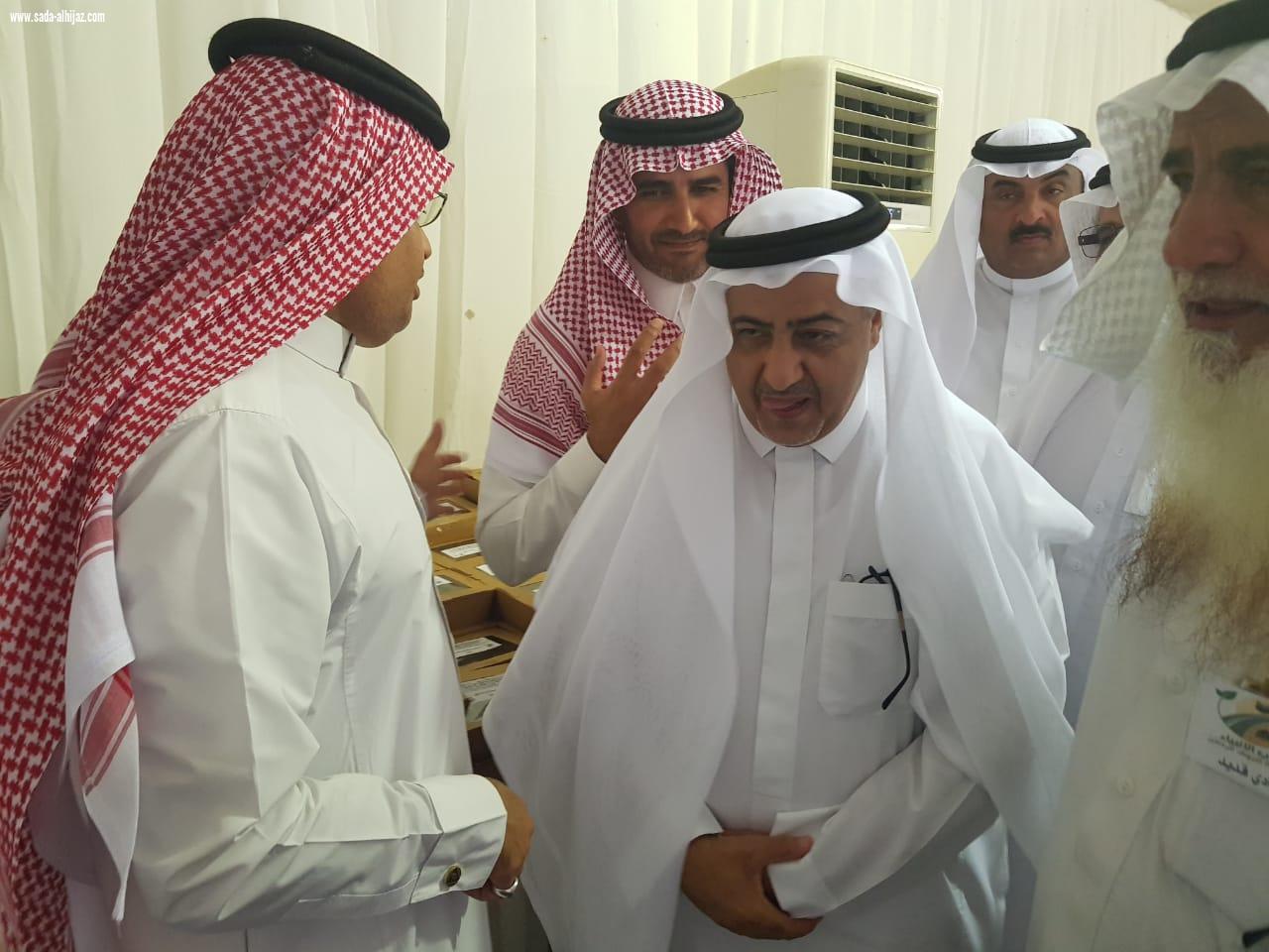 بالصورمحافظ خليص يفتتح الموقع الثاني لمبادرة درب الأنبياء بوادي قديد 
