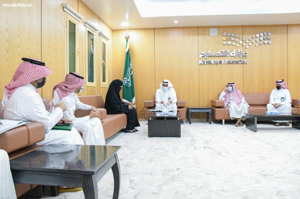 ٥٠ مشاركة نوعية تفوز في مسابقة منصة مدرستي بإدارة تعليم صبيا