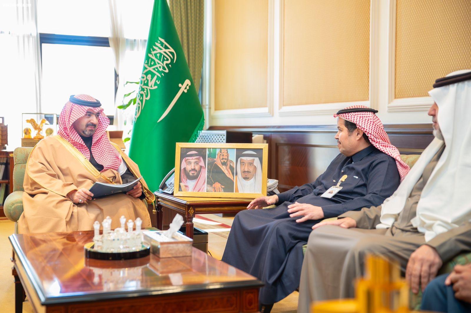 نائب أمير تبوك يستقبل رئيس وأعضاء مجلس إدارة جمعية طفلي الطبية بالمنطقة   