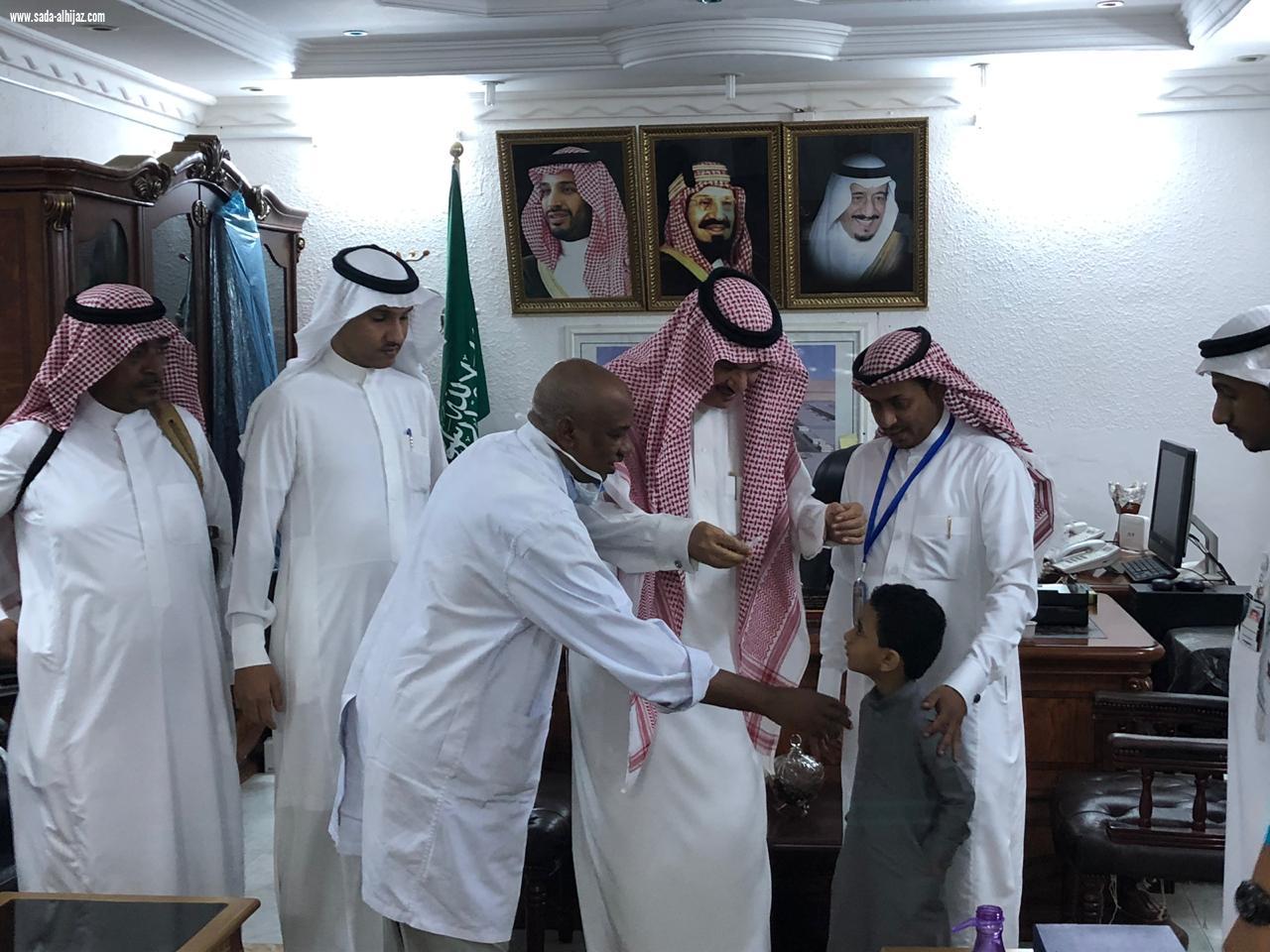 تدشين حملة شلل الأطفال لعام ١٤٤٠ بالطوال من قبل محافظ الطوال الدوسري