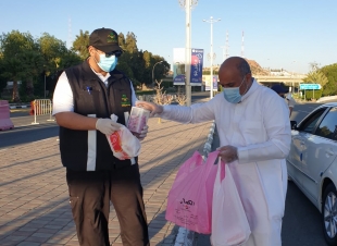 جمعية اليقظة النسائية الخيرية بالطائف تختتم أعمالها للعشر الأولى وبعثت برسالة شكر للشركاء الداعمين