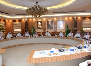 أمين الشرقية يناقش مشروع التحول من الأساس النقدي إلى أساس الاستحقاق المحاسبي 