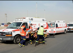 إصابة ١٣ في حادث  متفاوت الخطورة