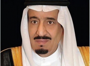 خادم الحرمين يطمئن في اتصال هاتفي على صحة أمير الكويت