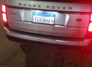 الإعلامي المصري عمرو أديب يتعرض لـحادث مروري وينقل للمستشفى للعلاج 