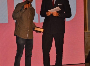 بالصور تكريم الفنانة يسرا المسعودي في مهرجان World Fashion week للدورة الأولي 