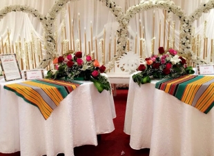 الشاعرة شموخ المالكي تحي الأمسية الشعرية بمحافظة المندق