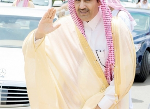 أمير منطقة الباحة صاحب السمو الملكي الأمير الدكتور حسام بن سعود بن عبدالعزيز يتابع الحالة المطرية