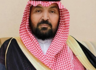 شيخ شمل قبيلة الساده الخلاوية يعزي امير منطقة جازان في وفاة شقيقه 