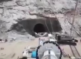 المؤسسة العامة لتحلية المياة تنفذ واحدا من أهم مشاريعها العملاقة والنوعية..