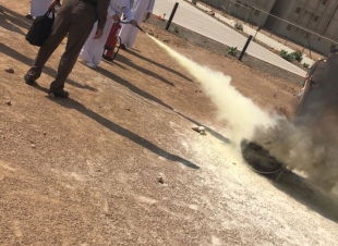 مدني ينبع يحاضر بالقطاع الصحي بينبع بعنوان ( السلامة واساسيات الاطفاء في المنشآت الصحية).