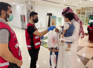 الهلال الأحمر بالجوف يحتفي باليوم العالمي للهلال الأحمر