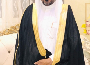 شيخ شمل قبائل الموسم الشيخ عيسى عريبي يهنئ القيادة الرشيدة حفظها الله بمناسبة اليوم الوطني لوطننا الحبيب
