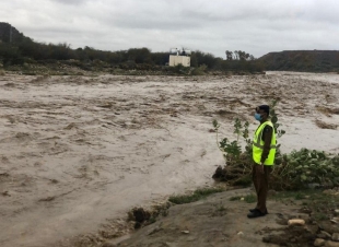 أمطار العيد تغرق 106 منازل و42 سيارة وإيواء 47 شخصًا بجازان