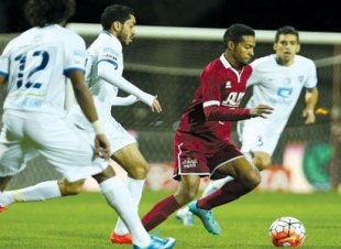 طاقم تحكيم إسباني لإدارة مواجهة الهلال والفيصلي 