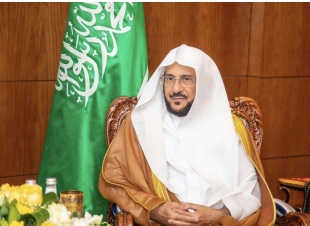 قرار بتعليق الإفطار والاعتكاف في المساجد والتوسع بإقامة صلاة العيد في الجوامع والمصليات