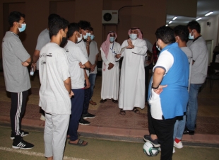 مكتب وزارة الرياضة بمنطقة جازان يشارك دار الملاحظة بالمنطقة فرحته