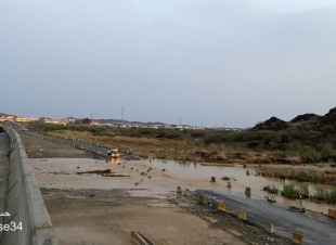 سالت على إثرها جميع الأدوية .. أمطار الـ7ساعات