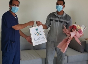 مدير المجمع الصحي بالعلا،يهنيء القيادة بحلول رمضان،ويكشف تطورات إصابة مقيم مصري بكورونا