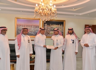 السيالي يكرم المرافق الصحية  المتميزة في برامج الموارد الذاتية للربع الثالث لعام  2018 م   