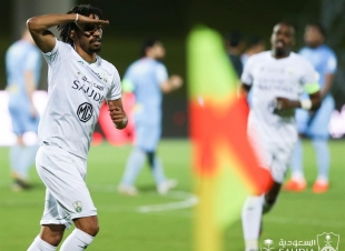 آل عباس يعادل الكفة  ويمنح الباطن التعادل 