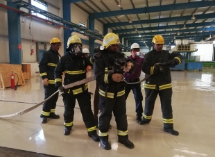 ‏مدني ينبع ينفذ فرضية حادث حريق واخلاء  وهمي في احد  المصانع