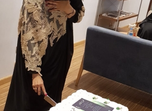 الكاتبة غلا الشيمي تدشن كتابها الأول مقبرة الحب 