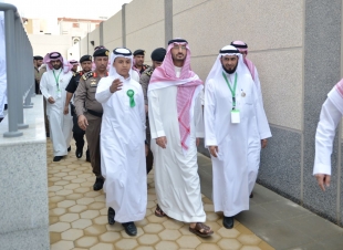 بمشاركة القطاع الخاص وتحقيقا لرؤية المملكة 2030 نائب أمير مكة يفتتح 26 مشروعا تعليميا بالعاصمة المقدسة 